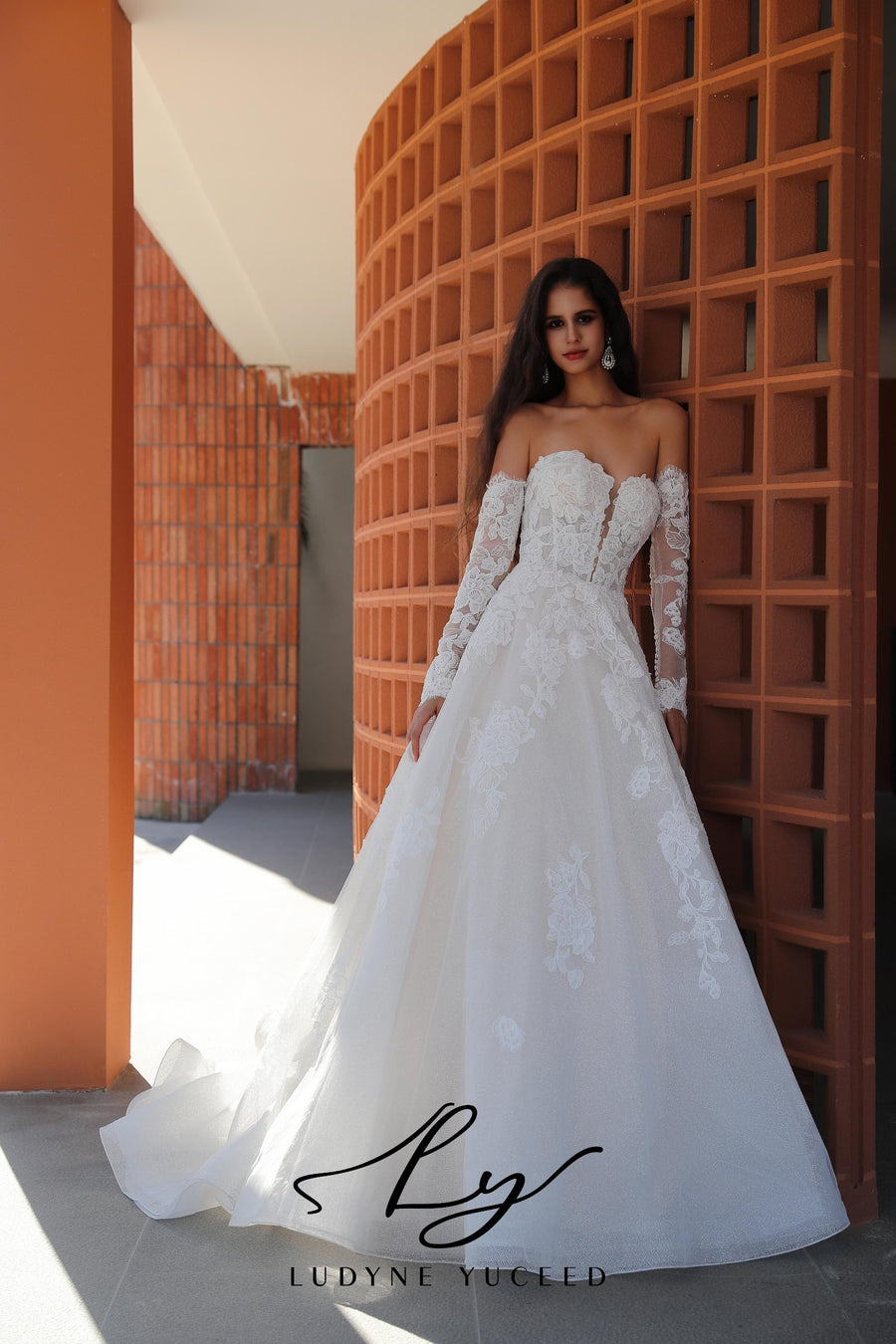 Regal Strapless A-Line Floral Wedding Dress With Luxurious Lace Sleeves