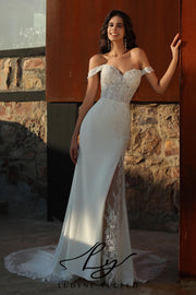 Elegant Off-the-shoulder Sheath Crepe Wedding dress