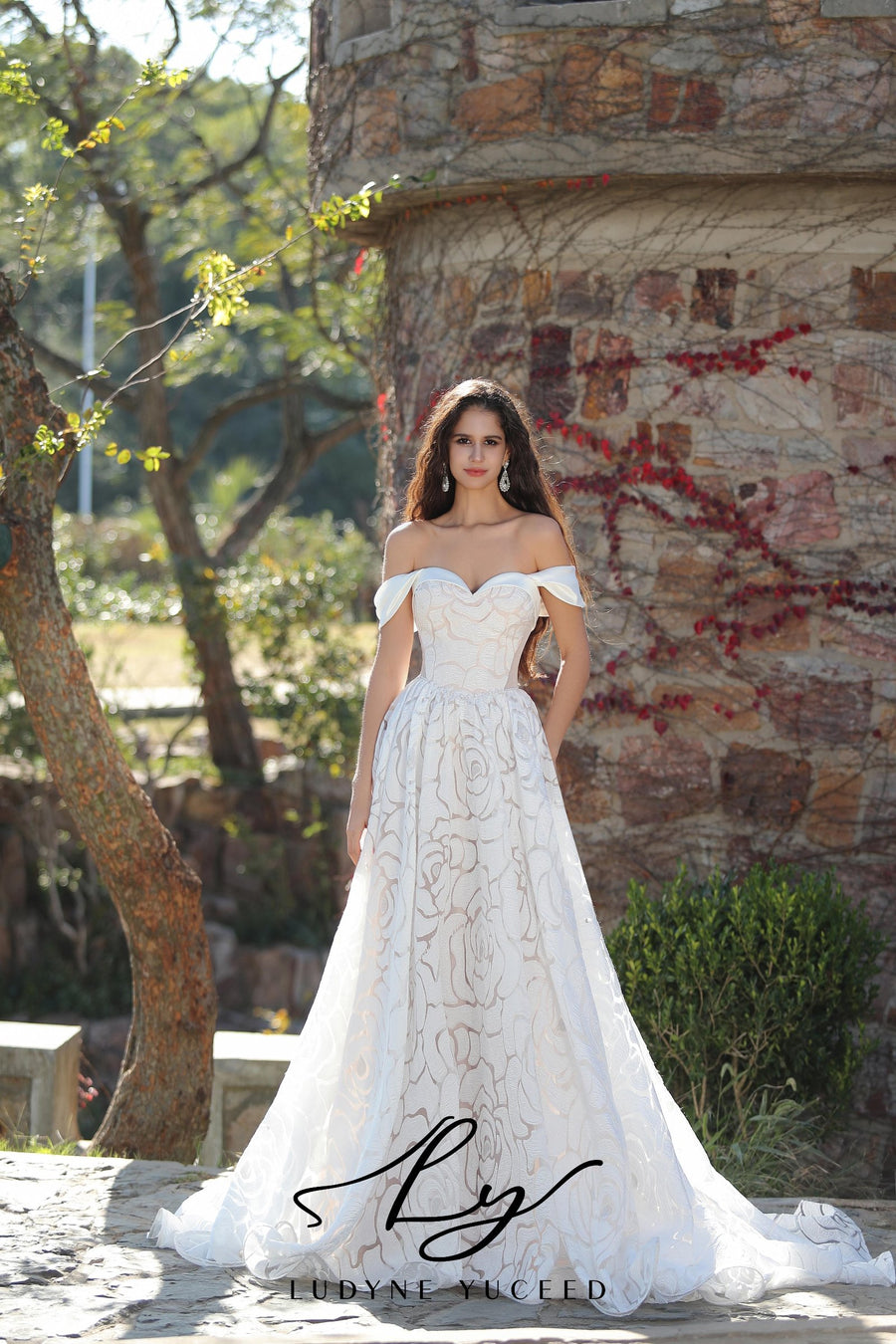 Floral Organza A-Line Wedding Dress