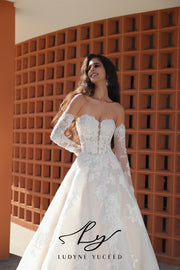 Regal Strapless A-Line Floral Wedding Dress With Luxurious Lace Sleeves